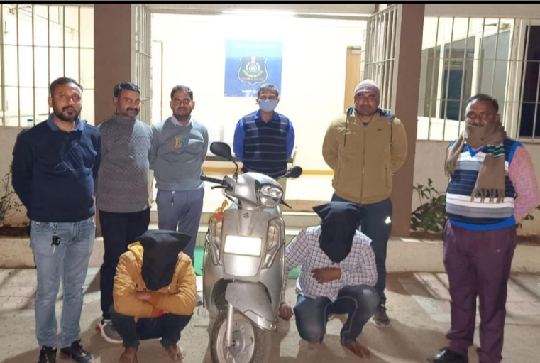 કલોલ સિંદબાદ હાઇવે પર 8 લાખ રૂપિયા ઉઠાવનાર આરોપીઓ પકડાયા