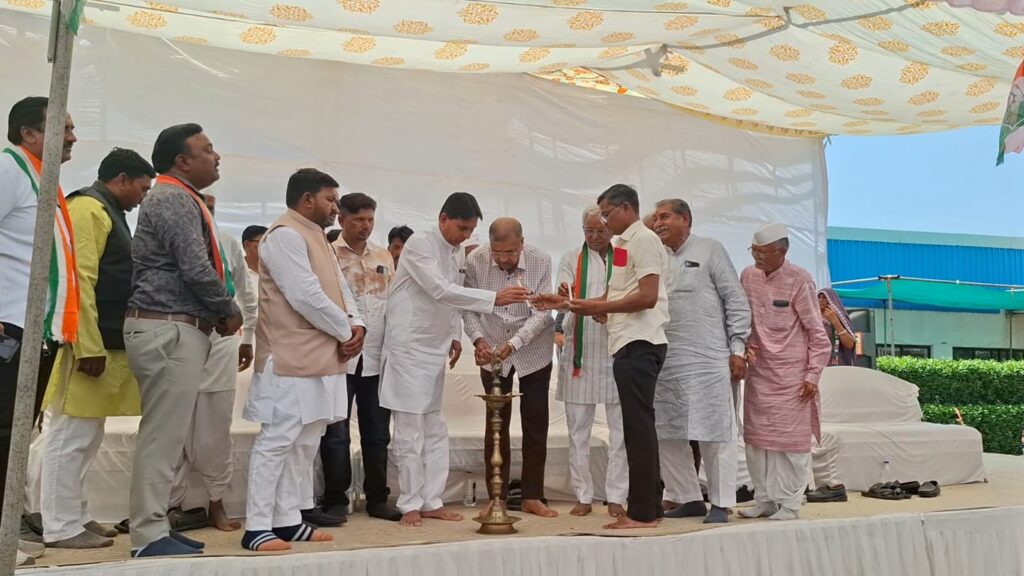 કલોલ નગરપાલિકા, તાલુકા અને જિલ્લા પંચાયત માટે ઉમેદવારી ફોર્મ ભરવાનો ધમધમાટ, જાણો ઉમેદવારના નામ