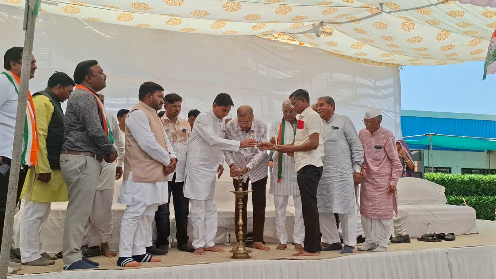 કલોલ નગરપાલિકા, તાલુકા અને જિલ્લા પંચાયત માટે ઉમેદવારી ફોર્મ ભરવાનો ધમધમાટ, જાણો ઉમેદવારના નામ